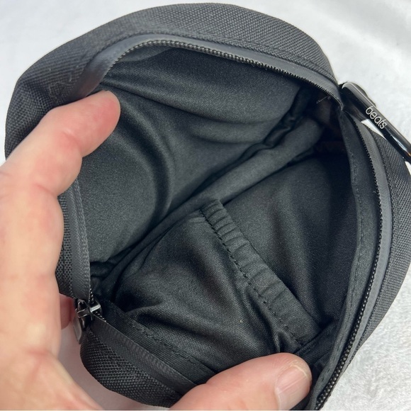BEATS by Dre Black Soft Headphones Case - Picture 3 of 6